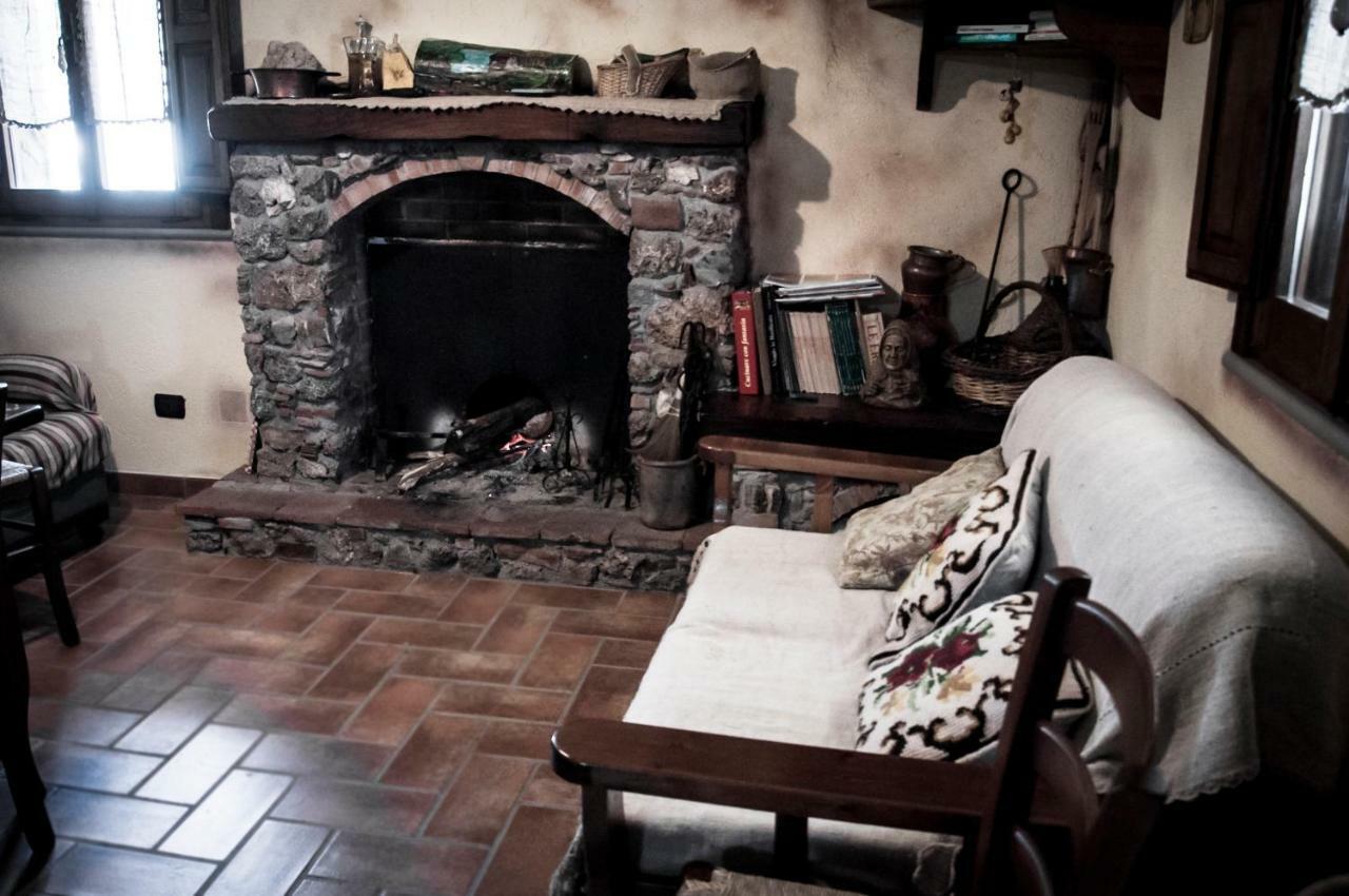 La Locanda Degli Elfi Viggianello Exteriör bild